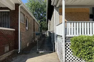 7228 S Hermitage Ave, Chicago, IL 60636 - Photo 3