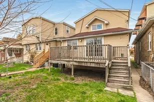 5529 W Cornelia Ave, Chicago, IL 60641 - Photo 19