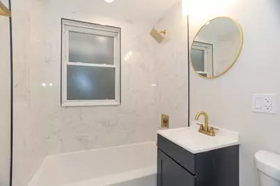 5529 W Cornelia Avenue, Chicago, IL 60641 - Photo 17