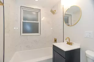 5529 W Cornelia Ave, Chicago, IL 60641 - Photo 17