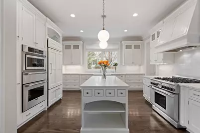 236 E North Avenue, Lake Bluff, IL 60044 - Photo 9