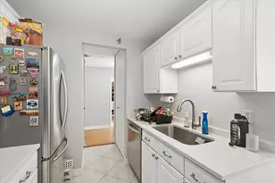 401 E Ontario St, Chicago, IL 60611 - Photo 7