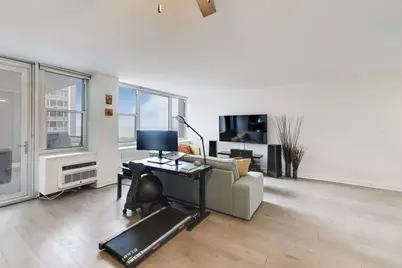 4250 N Marine Drive #2507, Chicago, IL 60613 - Photo 5