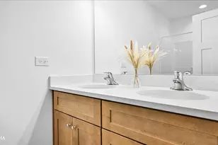 1218 Gillespie Ln, Yorkville, IL 60560 - Photo 19