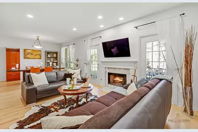 8 Ashford Court, Lincolnshire, IL 60069 - Photo 5