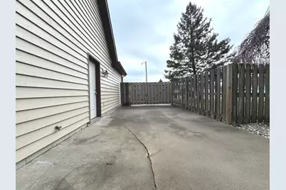 19 Old Farm N Court, Bradley, IL 60915 - Photo 35