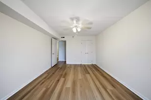 7081 W Touhy Ave, Niles, IL 60714 - Photo 13