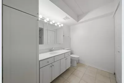 7081 W Touhy Avenue #407, Niles, IL 60714 - Photo 15