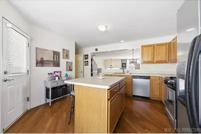 1015 Reserve Drive, Elgin, IL 60124 - Photo 11