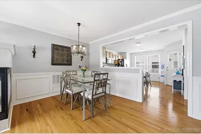 1015 Reserve Drive, Elgin, IL 60124 - Photo 7