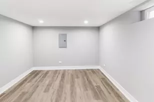 4527 N Newcastle Ave, Harwood Heights, IL 60706 - Photo 21