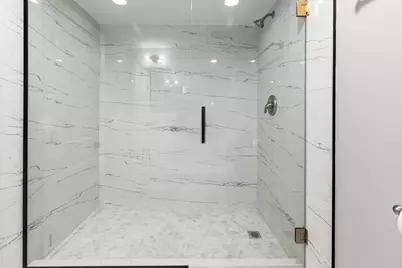 4527 N Newcastle Avenue, Harwood Heights, IL 60706 - Photo 19