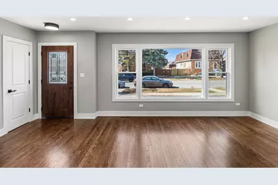 4527 N Newcastle Avenue, Harwood Heights, IL 60706 - Photo 3