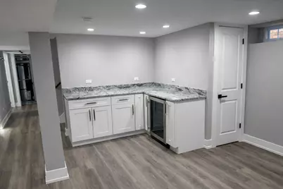 4527 N Newcastle Avenue, Harwood Heights, IL 60706 - Photo 15