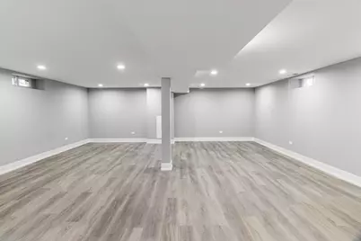 4527 N Newcastle Avenue, Harwood Heights, IL 60706 - Photo 17