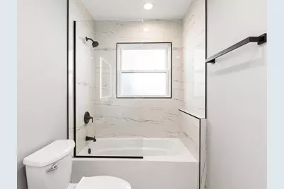 4527 N Newcastle Avenue, Harwood Heights, IL 60706 - Photo 7