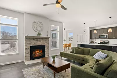 10002 Woodland Drive, Hebron, IL 60034 - Photo 9