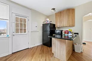 6457 N California Ave, Chicago, IL 60645 - Photo 11