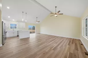 477 Emma Dr, Manteno, IL 60950 - Photo 5