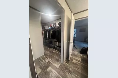 1052 Daleann Avenue, Dekalb, IL 60115 - Photo 15