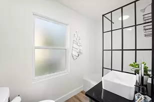 7411 N Wolcott Ave, Chicago, IL 60626 - Photo 7