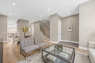 1640 W Wolfram St, Chicago, IL 60657 - Photo 3