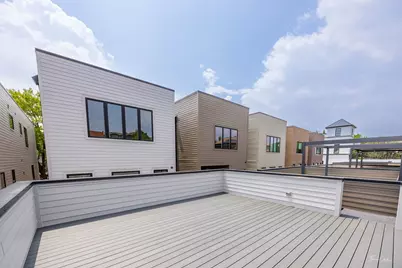 1640 W Wolfram Street, Chicago, IL 60657 - Photo 33