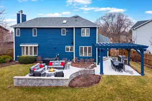 2438 Wendover Dr, Naperville, IL 60565 - Photo 5