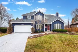 2438 Wendover Dr, Naperville, IL 60565 - Photo 1