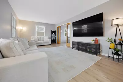 424 N Salem Drive, Schaumburg, IL 60194 - Photo 5