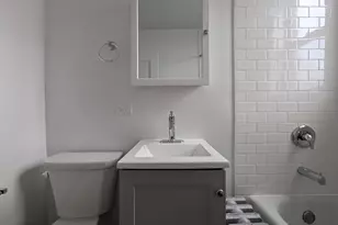 3335 W Diversey Ave, Chicago, IL 60647 - Photo 13