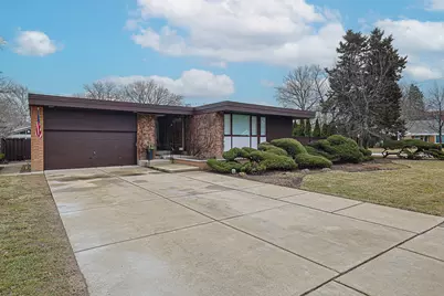 9301 Drake Avenue, Evanston, IL 60203 - Photo 1