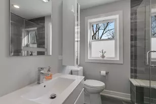 305 Des Plaines Ave, Riverside, IL 60546 - Photo 7