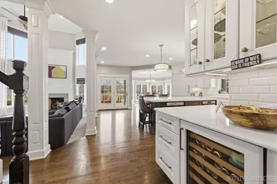 40W903 Campton Woods Drive, Campton Hills, IL 60119 - Photo 9