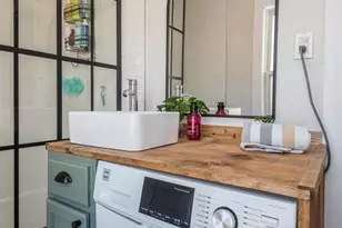 7411 N Wolcott Ave, Chicago, IL 60626 - Photo 13