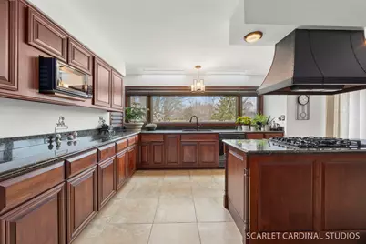 6333 Kent Court, Lisle, IL 60532 - Photo 3