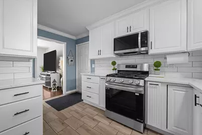 1302 Cary Road, Algonquin, IL 60102 - Photo 5