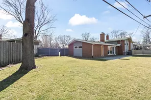 457 N Comfort Ln, Palatine, IL 60067 - Photo 27