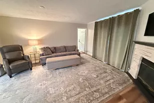 201 Begonia Dr, Matteson, IL 60443 - Photo 5