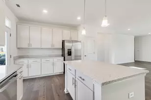 1866 Fulton St, Woodridge, IL 60517 - Photo 13