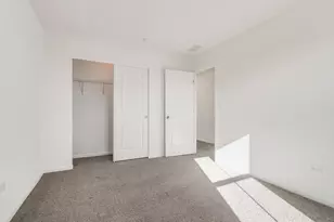 1866 Fulton St, Woodridge, IL 60517 - Photo 27