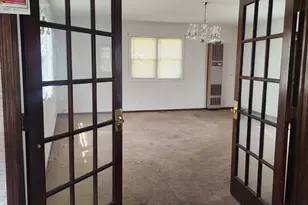 424 Mark Ave, Glendale Heights, IL 60139 - Photo 3