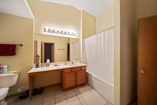 16435 Club Ct, Crest Hill, IL 60403 - Photo 15