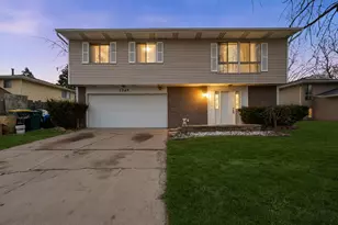 3349 Longford Dr, Joliet, IL 60431 - Photo 27