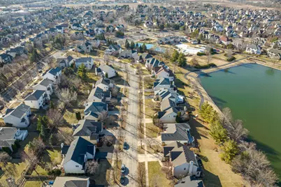 704 Lake Ridge Drive, South Elgin, IL 60177 - Photo 3