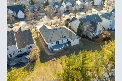 704 Lake Ridge Drive, South Elgin, IL 60177 - Photo 5