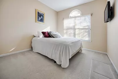 704 Lake Ridge Drive, South Elgin, IL 60177 - Photo 25