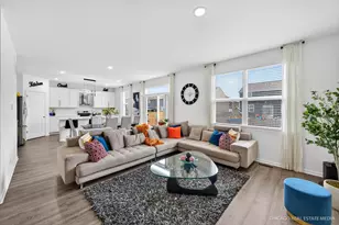 1571 Middleton Rd, Pingree Grove, IL 60140 - Photo 11