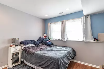 600 Thompson Boulevard, Buffalo Grove, IL 60089 - Photo 21