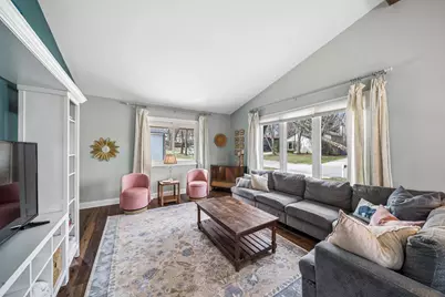 6515 Deerpath Court, Lisle, IL 60532 - Photo 7